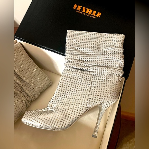 LE SILLA. LIMITED EDITION Stiletto With Swarovski Crystal’s. 101/40 Size 39/8 - Picture 9 of 16